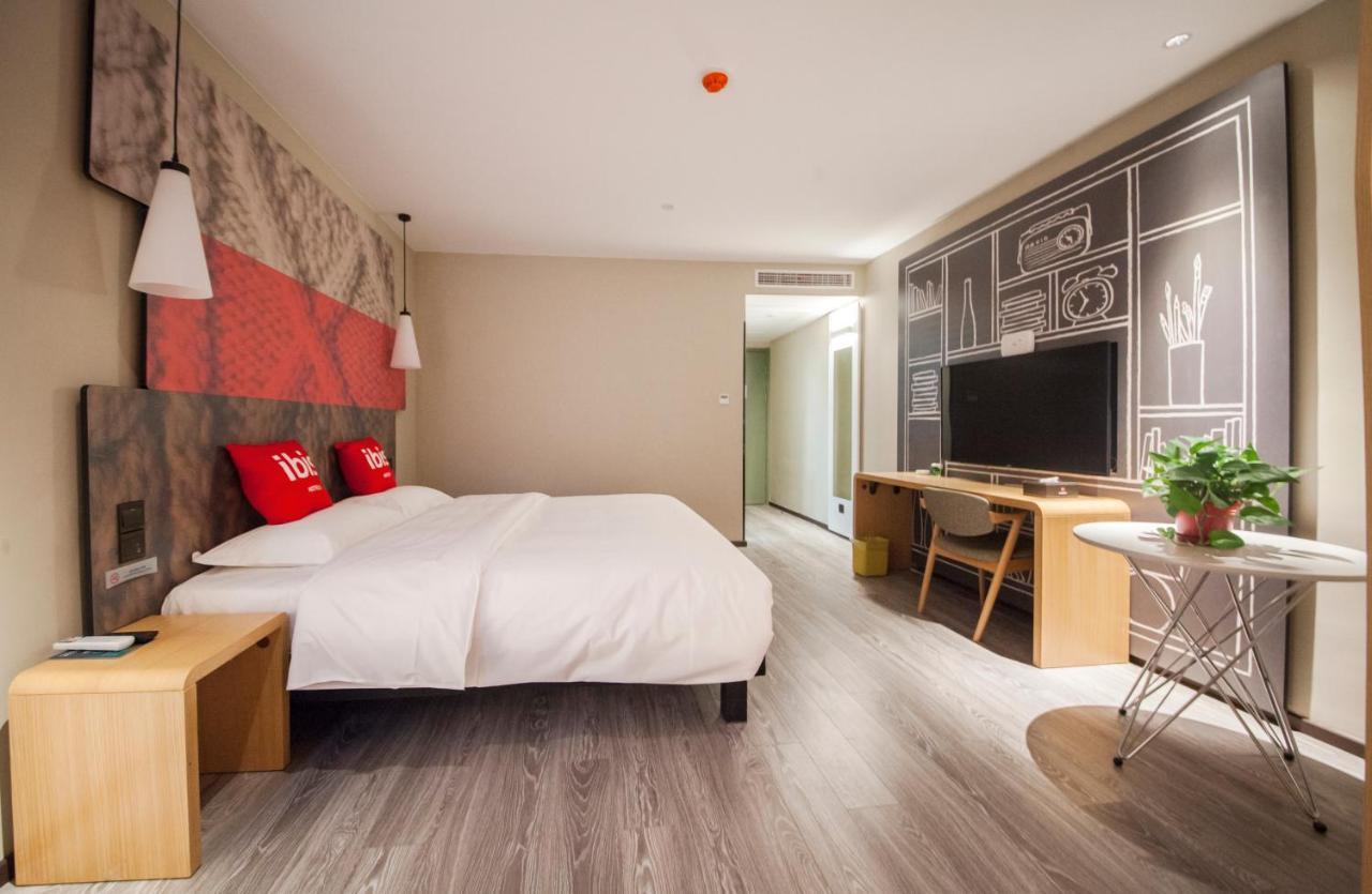 Ibis Nantong Middle Renmin Rd Hotel מראה חיצוני תמונה