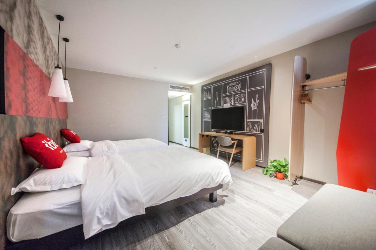 Ibis Nantong Middle Renmin Rd Hotel מראה חיצוני תמונה